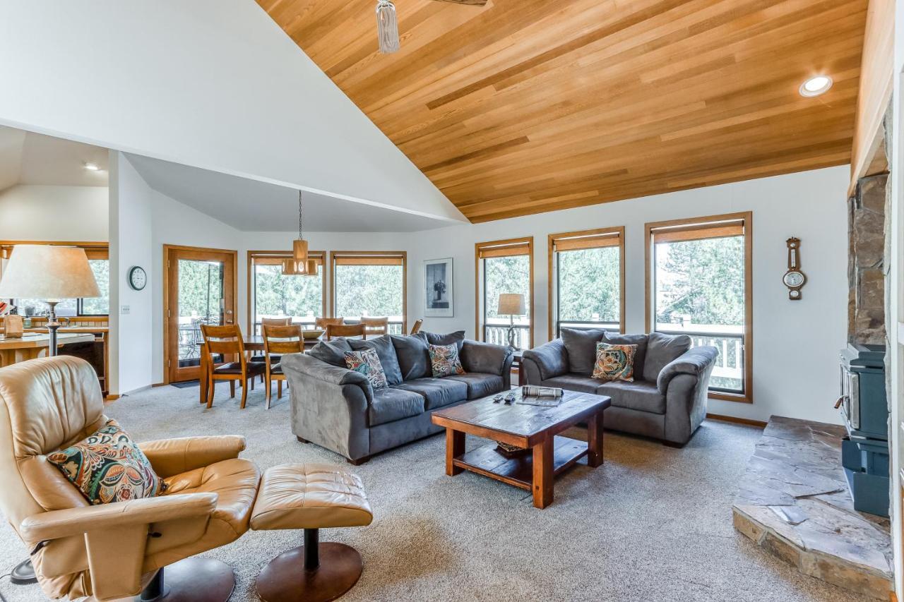 Hickory Lane 16 | Discover Sunriver Villa Luaran gambar