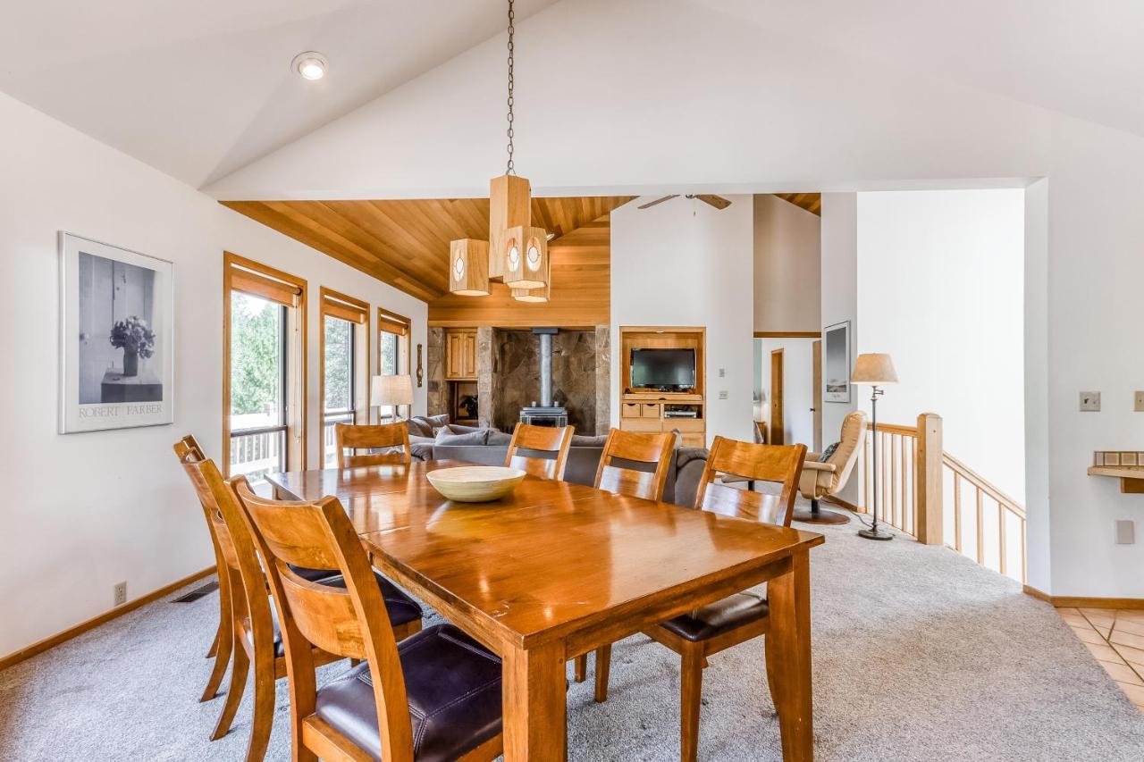 Hickory Lane 16 | Discover Sunriver Villa Luaran gambar